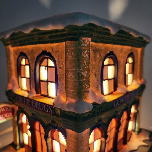 Enesco Its A Wonderful Life Village Gower Drugs Light Up Christmas Decorations‎ - Picture 12 of 15